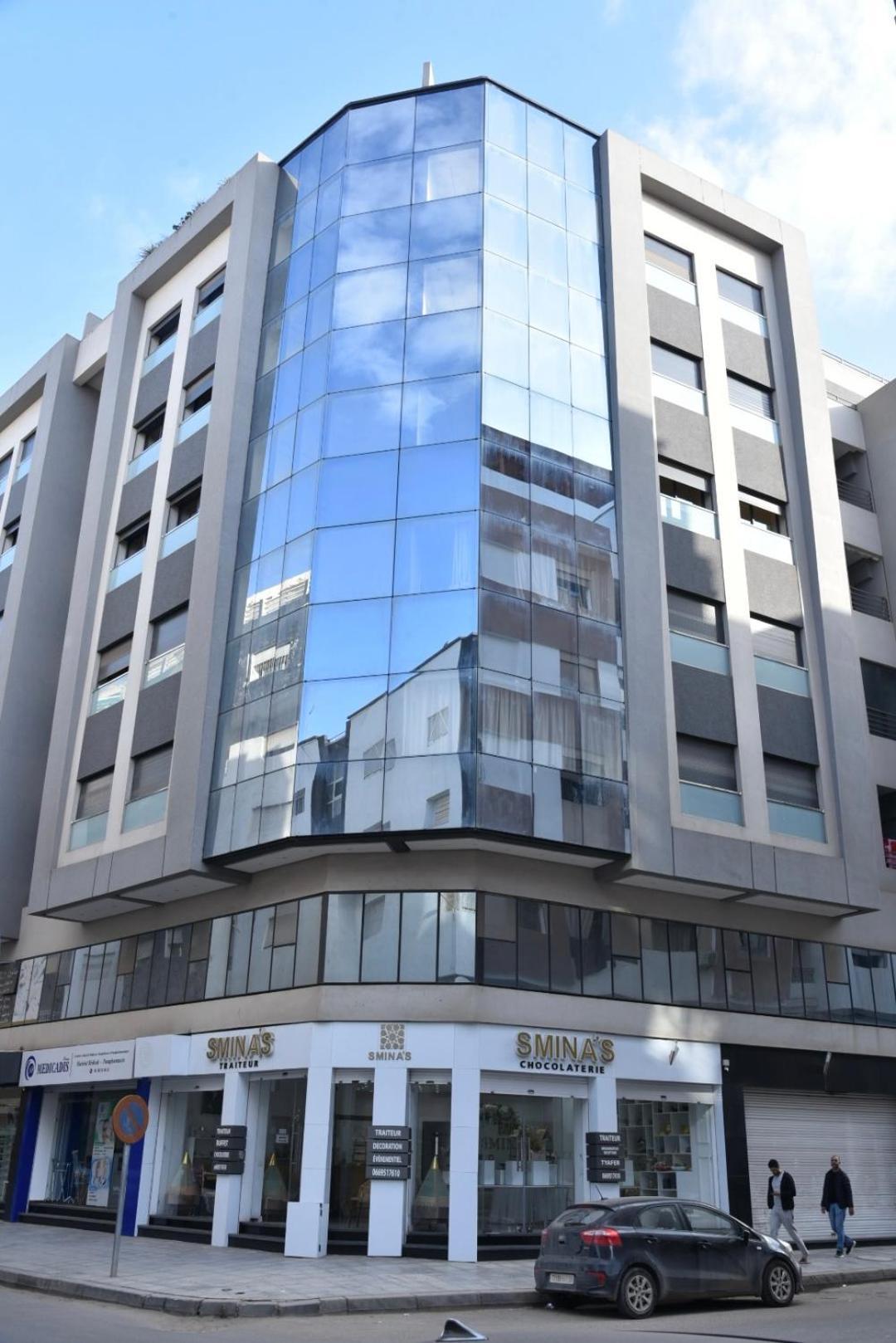 Bright 3-Br In Heart Of Kenitra-Perfect Summer Stay With Parking! Экстерьер фото